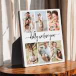 Vater der Familie - FotoCollage des Vaters Fotoplatte<br><div class="desc">Feiern Sie Ihren Vater mit dem "Besten Vater je" Foto Collage Plaque, eine herzliche Hommage an den Mann, der die Welt für Sie bedeutet. Diese wunderschön gestaltete Plakette besticht durch eine hochwertige, individuell gestaltbare Collage aus Foto, in der Sie wertvolle Erinnerungen und besondere Momente vorstellen können. Die Collage ist elegant...</div>