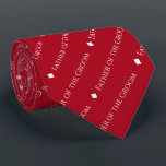 Vater des Grooms wiederholt weißen Text auf Rot Krawatte<br><div class="desc">Diese lustige rote Halsbinde ist das perfekte Zubehör für den Vater des Bräutigams bei Ihrer Hochzeit. Es zeichnet sich durch ein schlichtes und dennoch elegantes Design aus, mit dem Wort "Vater des Bräutigams", das in einem ausgeklügelten, ganz in Hauptstadt weißen Schriftart geschrieben ist und in einem diagonalen Muster mit Diamanttrennern...</div>