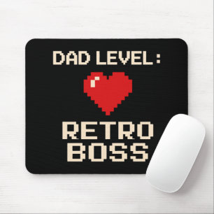 Vater-Ebene: Design für den Retro-Gaming-Boss Mousepad