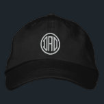 Vater Einfache moderne Typografie Bestickte Baseballkappe<br><div class="desc">Vater Simple Modern Typografy Custom Sticked Baseball Cap bietet die einfache moderne bestickte Text "Vater". Perfekt als Geschenk für Vater's Day,  Weihnachten,  Geburtstag und mehr. Erstellt von Evco Studio www.zazzle.com/store/evcostudio</div>