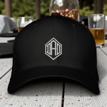Vater Einfache moderne Typografie Bestickte Baseballkappe<br><div class="desc">Vater Simple Modern Typografy Custom Sticked Baseball Cap bietet die einfache moderne bestickte Text "Vater". Perfekt als Geschenk für Vater's Day,  Weihnachten,  Geburtstag und mehr. Erstellt von Evco Studio www.zazzle.com/store/evcostudio</div>