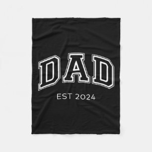 Vater Est. 2024 Daddy Expect Ba Fleecedecke