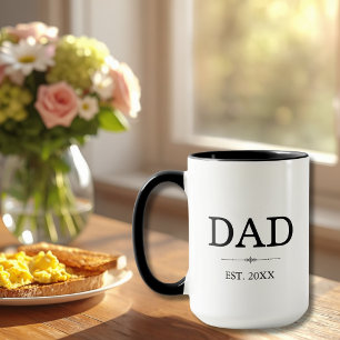 Vater Est. Datum mit dem Black Coffee der Kinderna Tasse