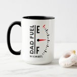 Vater Fuel Funny Vatertag Geburtstag Personalisier Tasse<br><div class="desc">Vater Fuel Funny Vatertag Geburtstag Personalisierter Name Kaffee Tasse bietet "Vater Fuel" in modernen schwarzen Skripten mit einem Kraftstoffanzeiger. Personalisiert mit Ihrem Namen,  indem Sie den Text in der angegebenen Textbox bearbeiten. Perfektes Geschenk für Vatertag,  Weihnachten,  Geburtstag und vieles mehr. Erstellt von ©Evco Studio www.zazzle.com/store/evcostudio</div>
