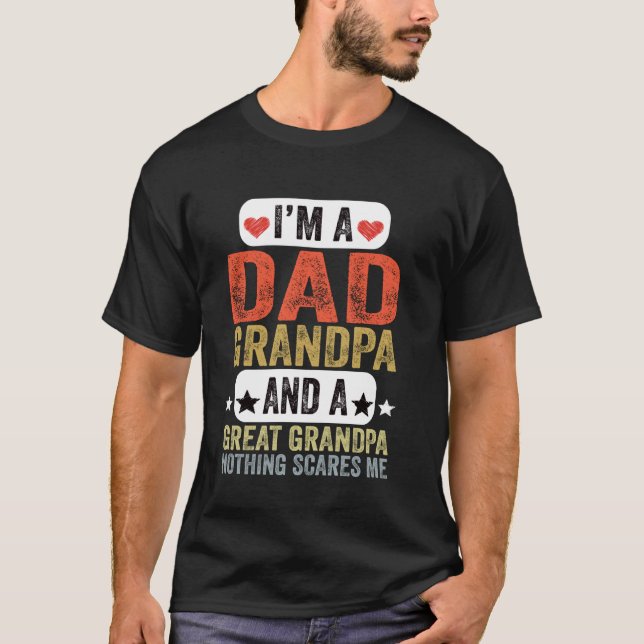 Vater Großopfer Nichts kümmert mich um Großmutter T-Shirt (Vorderseite)