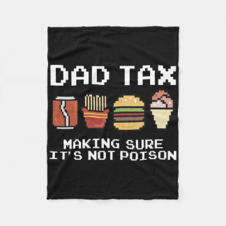 Vater Joke Vater Steuern, um sicherzustellen, dass Fleecedecke