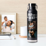 Vater Life ist das beste Leben 2 Fotos Pater Black Trinkflasche<br><div class="desc">Vater Life ist das beste Leben 2 Fotos Pater Black Steel Wasserflasche. Diese Wasserflasche ist das perfekte Geschenk für jeden Papa da draußen, der weiß, dass ein Vater das Beste ist, was ihm je passiert ist. Das Design enthält das Zitat "Vater Leben ist das beste Leben" in fett weißen Buchstaben,...</div>