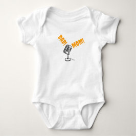 Vater und Mama auf dem Mikrofon anrufen Baby Strampler