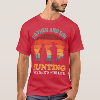 Vater und Sohn, die Jagdpartner auf Lebenszeit sin T-Shirt