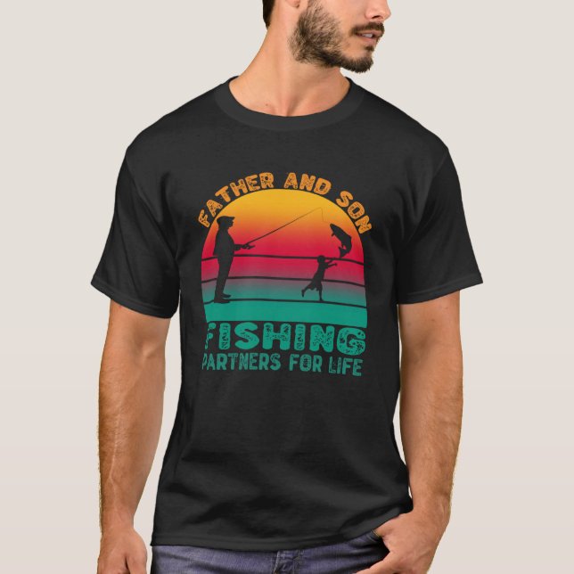 Vater- und Sohn-Fischer-Partner für lebenslanges R T-Shirt (Vorderseite)
