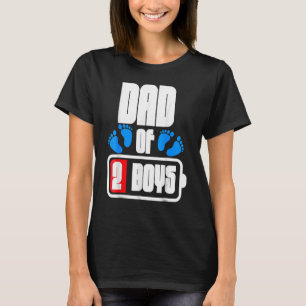 Vater von 2 Jungen mit niedrigem Akku Vatertag Exp T-Shirt