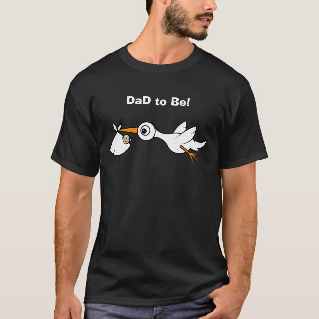 Vater zu sein, Storch mit Baby-Cartoon. T-Shirt (Vorderseite)