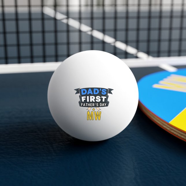 Vaters erster Vatertag Pingpong-Ball Tischtennisball (A fun gift for Dad celebrating his first Father's Day. Add his initials)