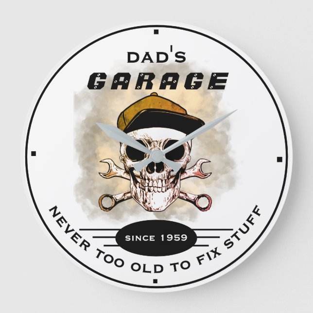 Vaters Garage nie zu alte Schädelwrenches White Bl Große Wanduhr (Vorderseite)