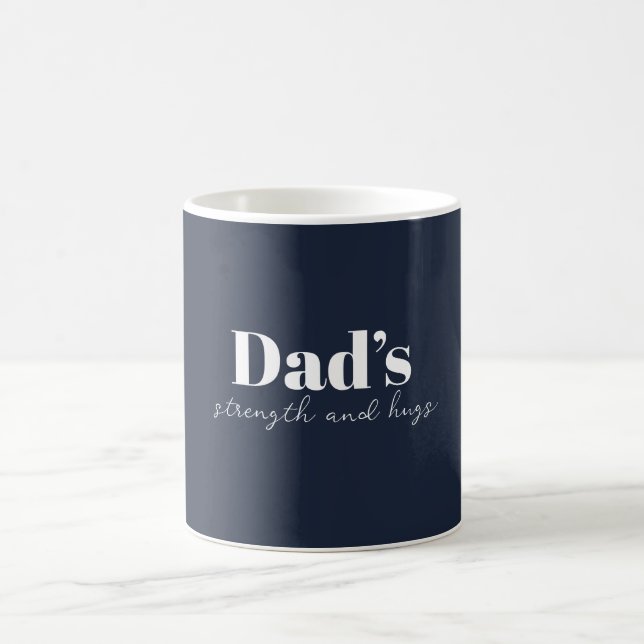Vaters Stärke und Schläge - Vatertagsgeschenk | Kaffeetasse (Mittel)