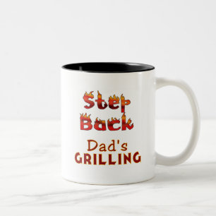 Vaters T - Shirt und Geschenke zum Grillen zurückt Zweifarbige Tasse
