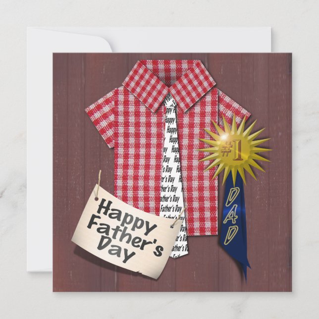 Vatertag Rotes Shirt mit Stalluntergrund Einladung (Vorderseite)
