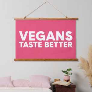 Vegane Anziehungskraft Wandteppich Mit Holzrahmen