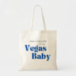 Vegas Bachelorette Tüte Tragetasche<br><div class="desc">"Vegas Baby" thematische Taschen, um mit Ihrem Junggeselinnen-Abschied! Diese Las Vegas thematisch gestalteten, individuell anpassbaren Accessoires sind perfekte Geschenke für Brautpaare. Ändern Sie die Farben, den Namen der Braut, einige der Schriftart, etc. und machen Sie diese für Ihr Bachelorette-Wochenende! Finden Sie die passenden T - Shirt in unserer Bachelorette-Kollektion von...</div>