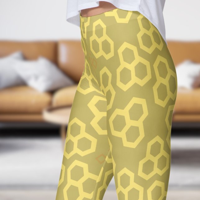 Vegas Gold Honey Zuhause Pattern Leggings (Honey Home on Vegas Gold)
