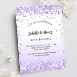 Veilchen-Lavendel-Glitzern-Drehbuch Einladungspostkarte<br><div class="desc">Für eine elegante 40. Geburtstagsfeier (oder jedes Alter). Ein schick weißer und violetter Farbverlauf. Dekoriert mit violettem Imitat Glitzer,  Glitzern. Personalisieren und fügen Sie einen Namen und Party-Details hinzu. Der Name wird mit einem handgeschriebenen Stilskript geschrieben</div>