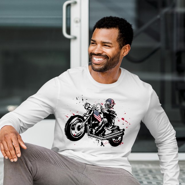 Vélo crânien avec T-shirt casque drapeau américain (Créateur téléchargé)