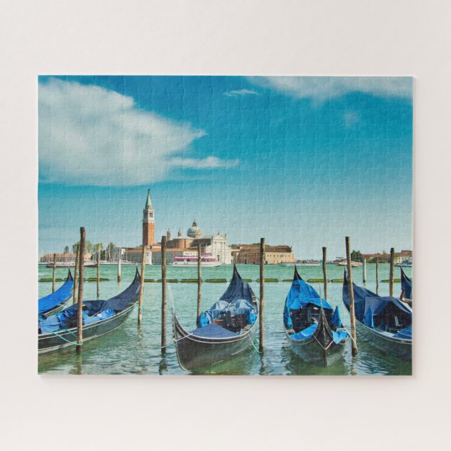Venedig Canal mit blauen Gondeln (Horizontal)