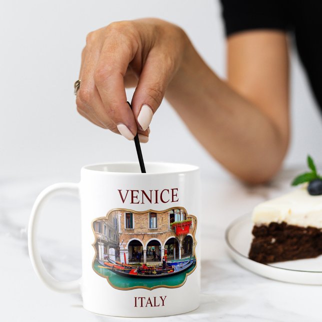 Venise, Italie (IT) - Gondolier Coffee Mug (Créateur téléchargé)