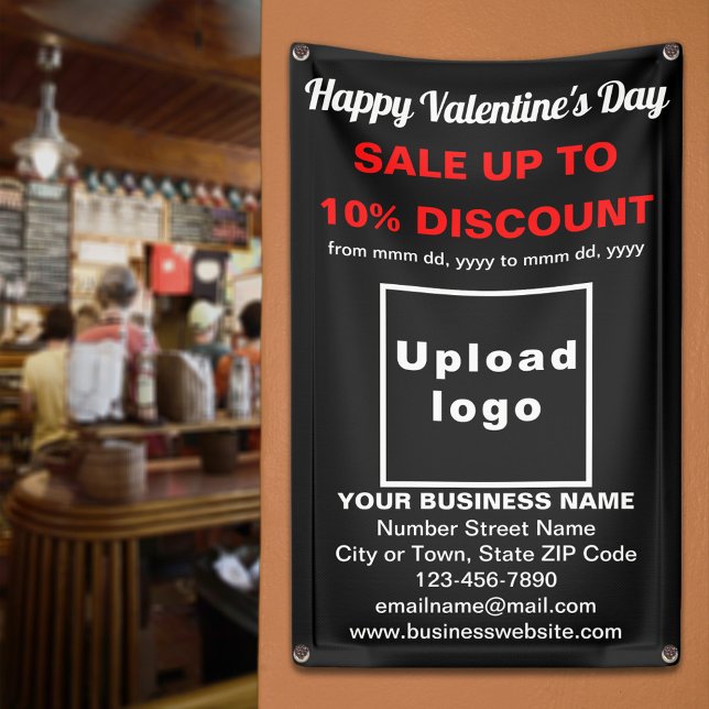 Vente de Saint Valentin sur bannière noire (Business Valentine sale on black banner. Signage to attract more customers.)