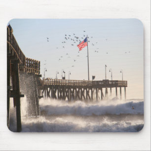 Ventura-Pier bewegt El Nino wellenartig Mousepad