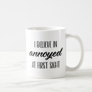 verärgert kaffeetasse