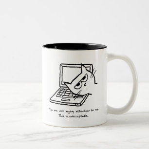 Verärgerte Katze verlangt Aufmerksamkeit - lustig Zweifarbige Tasse