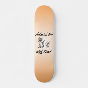 Verblüffte Em mit Talent Skate Board Skateboard