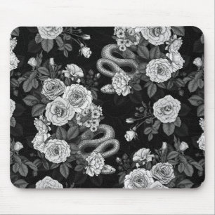 Verborgen in den Rose 3 Mousepad
