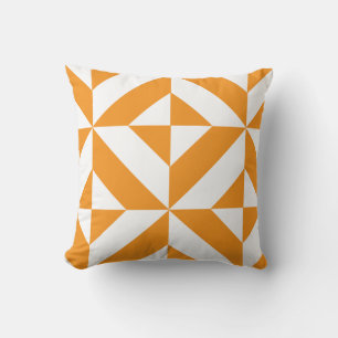Verbranntes Orange Geometrisches Deco-Kubus Kissen