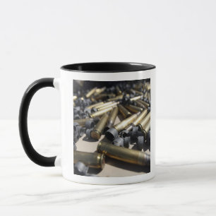 Verbrauchter Messing und aufgelöste Verbindungen Tasse