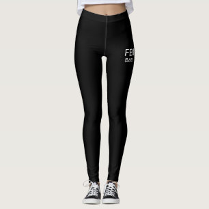 Verbrecher kümmert sich um Leggings