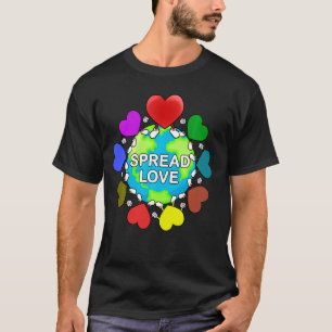 Verbreitung von Liebe auf der ganzen Welt Niedlich T-Shirt
