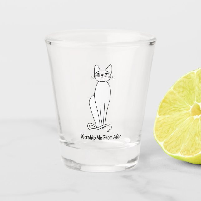 Verehre mich aus der Ferne! Schnapsglas (Vorderseite)