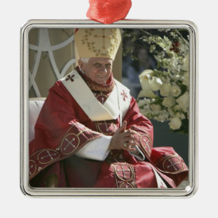 Vereinigte Staaten, Washington, D.C. Papst Benedik Ornament Aus Metall
