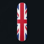 Vereinigtes Königreich (Britische Flagge) (Union J Skateboard<br><div class="desc">Dieses Design zeichnet sich durch die nationale Flagge des Vereinigten Königreichs, die auch als Union Jack bekannt ist. Die Flagge ist auch als Königliche Gewerkschaft-Flagge in Kanada bekannt. Es stammt aus dem frühen 17. Jahrhundert, als James I die englischen und irischen Thronen geerbt hatte, die es ihm ermöglichten, England, Irland...</div>