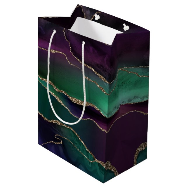 Verführerisch Agate | Dunkle Jewel Tone Stone Gold Mittlere Geschenktüte (Rückseite Schrägansicht)