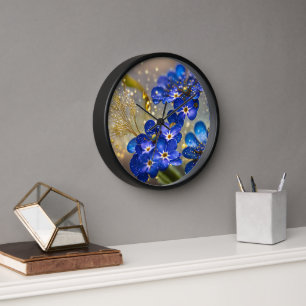 Vergessen Sie nicht die Blume mit Goldakzenten Uhr