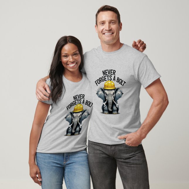 Vergessen Sie nie einen Bolt - Elefanteningenieur- T-Shirt (Unisex)