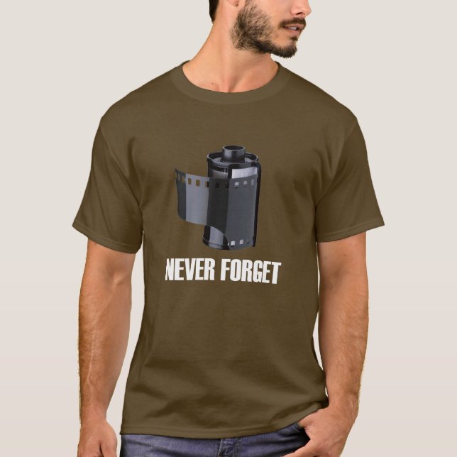 Vergessen Sie nie Film-Dunkelheits-T - Shirt (Vorderseite)