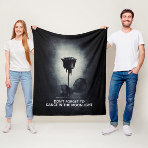 Vergiss nicht, im Mondschein zu tanzen Fleecedecke