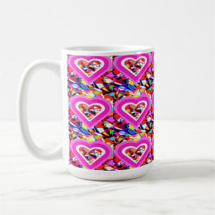 Verglühende Liebe auf einem Mosaikmuster Kaffeetasse