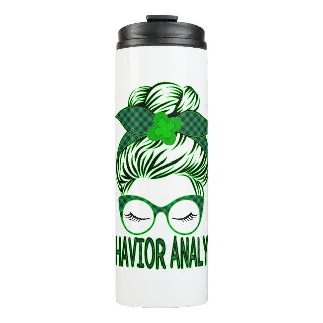 Verhaltensanalyst BCBA Messy Bun St Patrick's Day Thermosbecher (Vorderseite)
