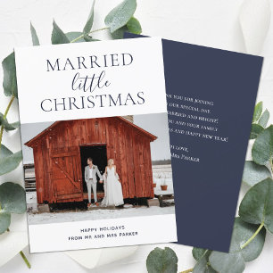 Verheiratet Little Christmas Blue Script Modernes  Feiertagskarte