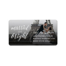 Verheiratete und helle Hochzeitsadresse des Fotos